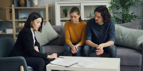 Working with a professional realtor who is familiar with local market trends and laws is more essential than ever in 2026. Learn more with Bobby Franklin, the North Texas Market Insider. Bobby Franklin is the best realtor in Waxahachie.