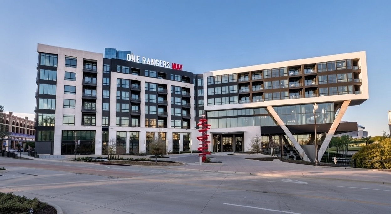 One Rangers Way is an eight-story, mixed-use residential building designed by architecture firm Hord Coplan Macht and constructed by CBG Building Company. 