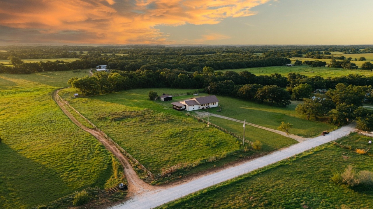 Covington, Texas - rolling pasture west of the interstate